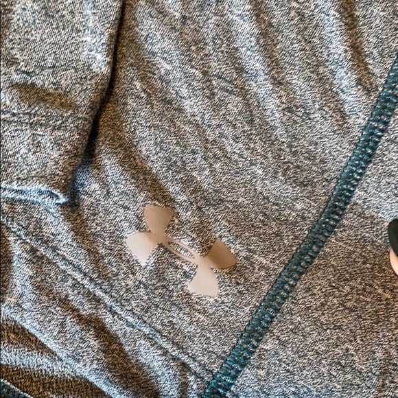 Cute pullover - Picture 2 of 2